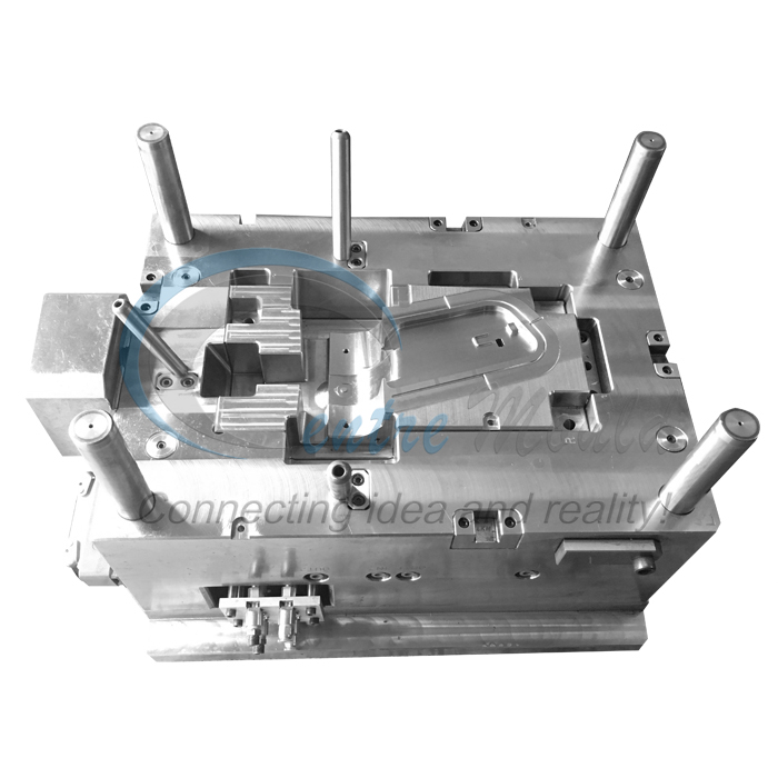 auto parts mould 07