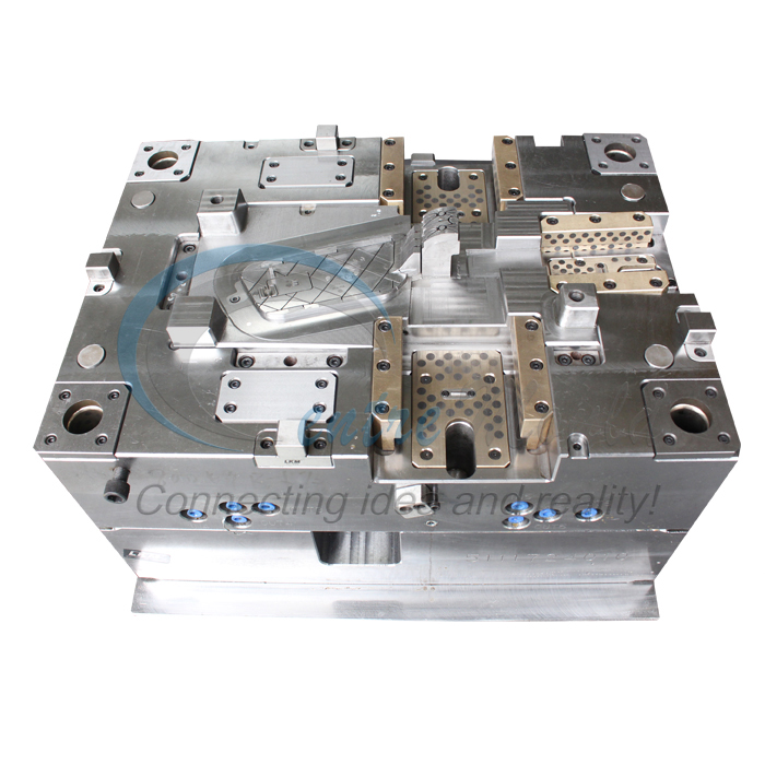 auto parts mould 08