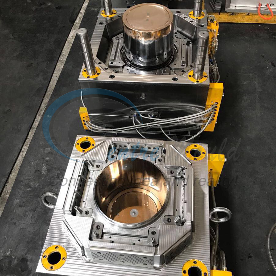 bucket mould 01