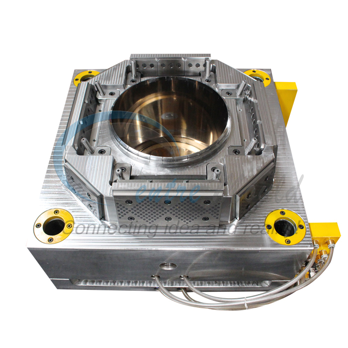 bucket mould 06