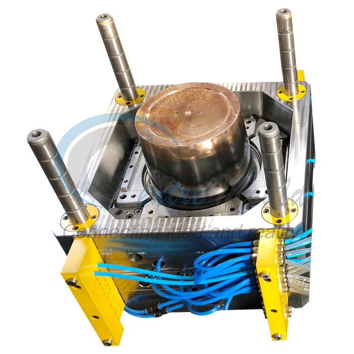 bucket mould 08